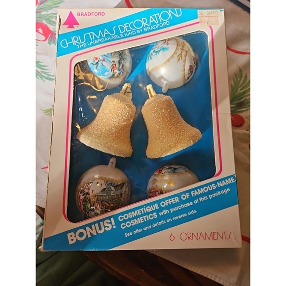 Novelty Artstone Other - Vintage Bradford Novelty Co. Christmas Ornaments Unbreakable 1970s (496)